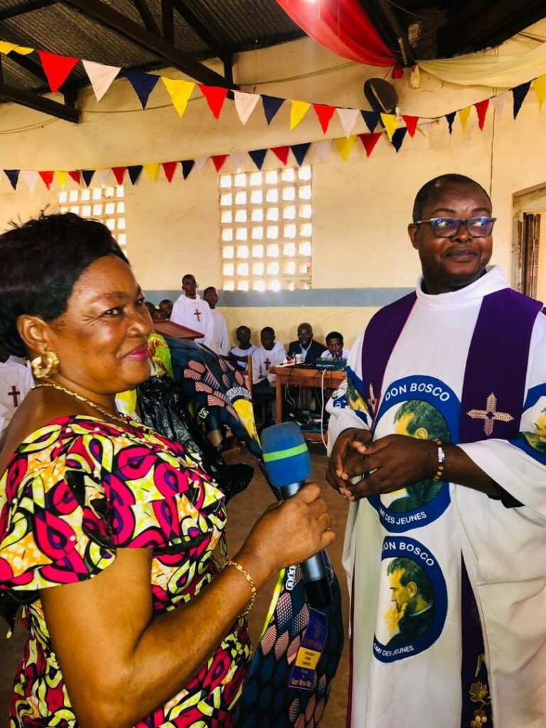 Uvira accueille le Père Alphonse Owoudou avec pompe